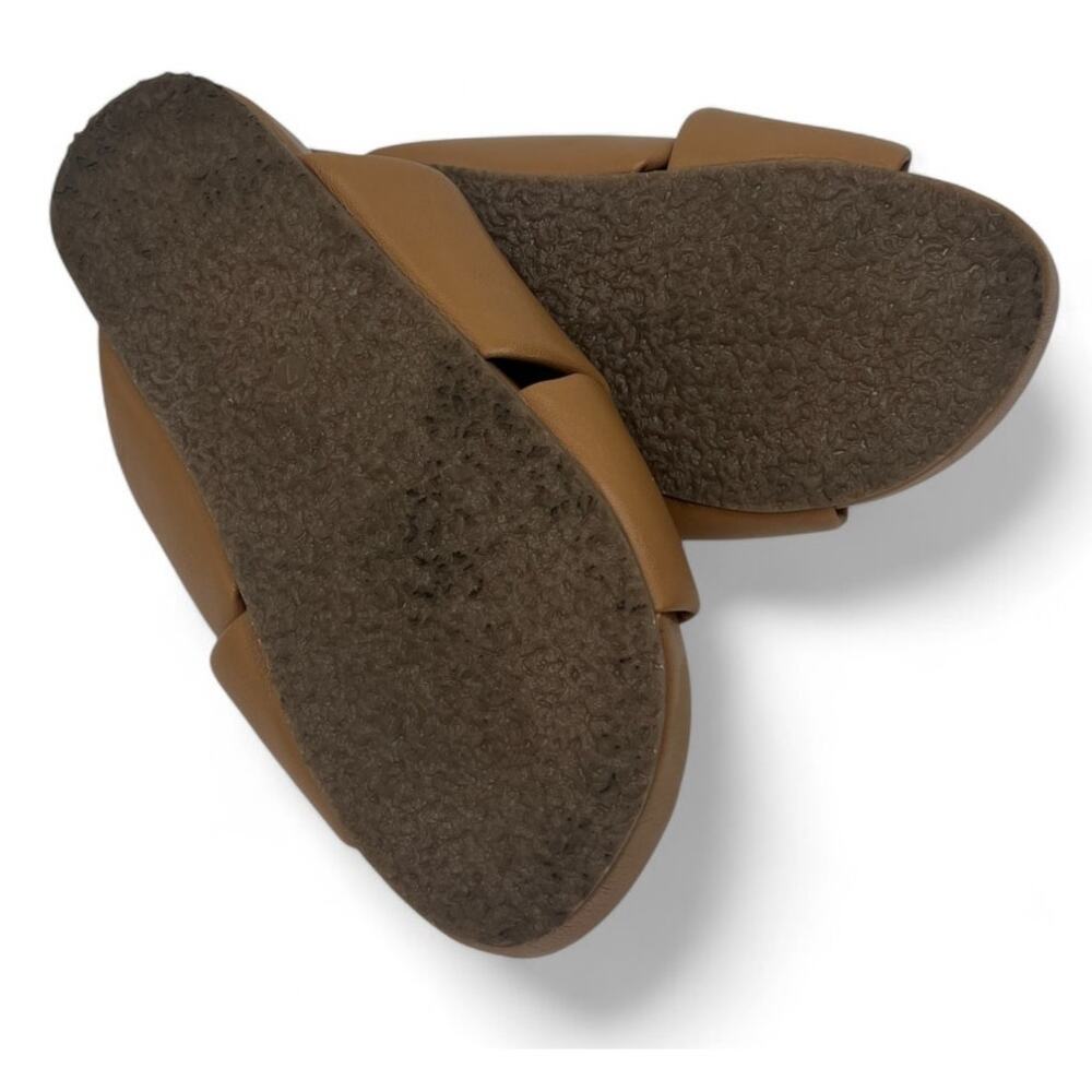 Seychelles x Anthropologie | 7 | Heartfelt Tan Leather Puffed Crossband Slides - Picture 4 of 5